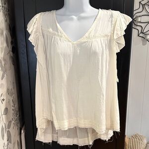 Impressions white top size M, babydoll, flutter sleeves, very flowy and cute